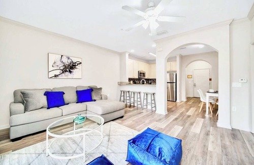 West Kissimmee Condo | Upstay - Pet-Friendly Condo - Sauna, Pool