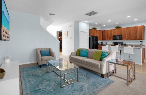 Kissimmee Cottage | Upstay - Resort Home w Cinema, Pool & Lake View