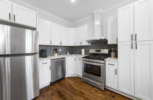 Jersey City Apartment | Urban Elegance: Stylish Apartment Near NYC