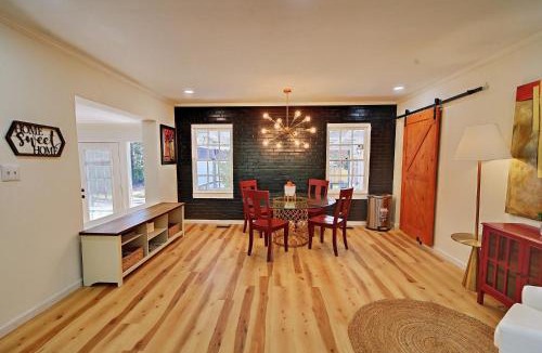 Moultrie House | Urban Farmhouse with a Modernism Twist!