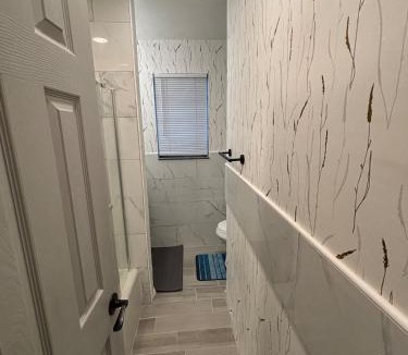Northside Apartment | Urban Townhouse in North Jacksonville
