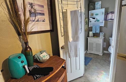 Clearwater Apartment | Vacation Cottage, beachy vibe, home away from home