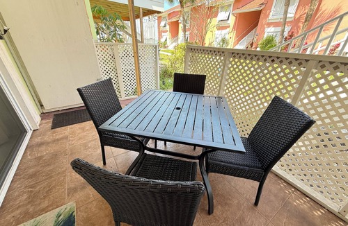 Bayview Condo | Vacation Cottage at Bermuda Bay Beach Club,Florida