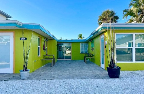 Matlacha Apartment | Vacation fun at a bargain price—now with huge discounts!