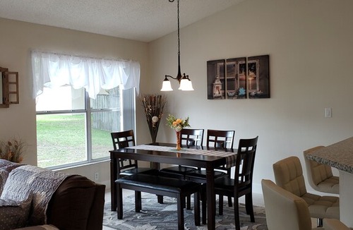 Greater Groves House | Vacation Home Near Disney World, Universal and Sea World