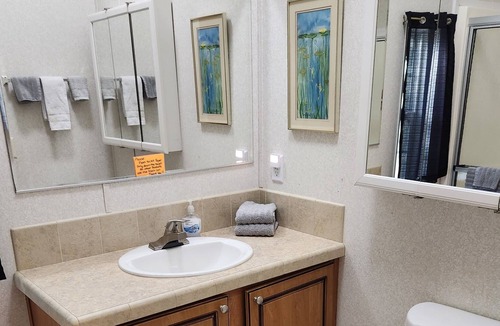 Salt Springs House | Vacation in the Ocala National Forest with beautiful natural springs close by!