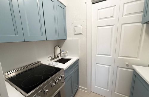 Golden Beach Apartment | Venice Villas Studio – Gulf Side | Ground