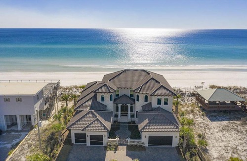Gulf Pines House | Verona by Five Star Properties