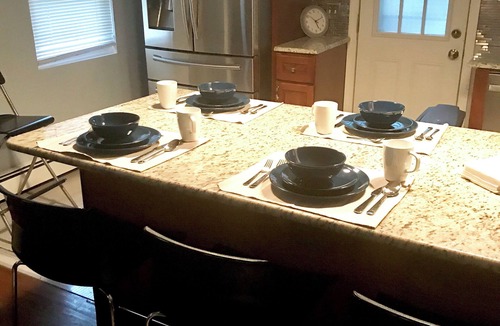 Lodi House | Very Convenient Cozy 2 Bedroom close to Met Life, NYC, HUMC, American Dream Mall