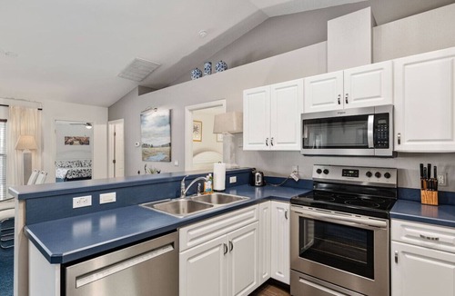 Inverness House | Villa Ciska: Gorgeous pool home with 3 Suites