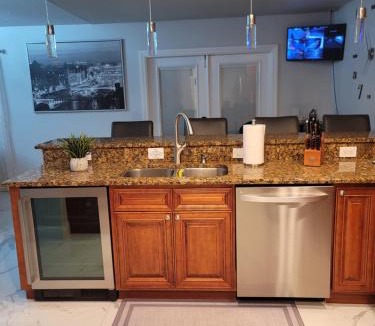 Bearss Plaza House | Villa Frankely 3BR Pool Home