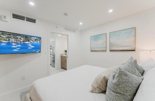 Boca Raton Apartment | Villa Solana - Boca Pool Hideaway