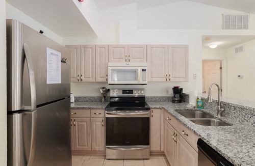 Inverness House | Villa Warren Family Pool Paradise in Inverness Screened Pool Trail Adventures