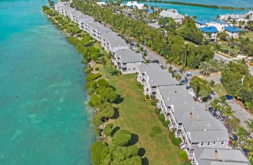 Marathon Resort | Village at Hawks Cay Villas by KeysCaribbean