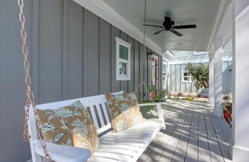 Thunderbolt House | Village on The Bluff: Marsh Hen Den by Lucky Savannah