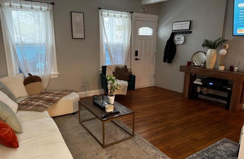 Ridgefield Park House | Villages romantic house at Ridgfield near nyc