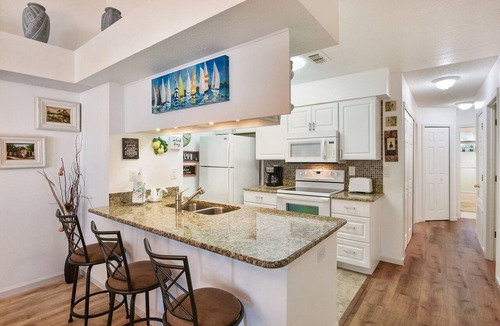 Kissimmee Condo | Villas at Somerset, 2nd (top) floor condo, community pool, clubhouse, Wi-Fi