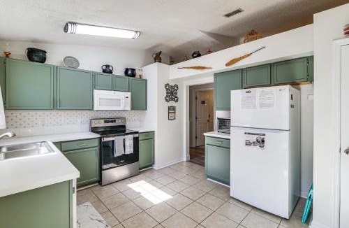 Clear Creek House | Visit Disney & Universal Parks! Group-Friendly Gem