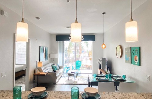 Florida Central Atlantic Coast Apartment | Vista Cay Lake View Treasure Fab Location by Pool Near Parks & OCCC