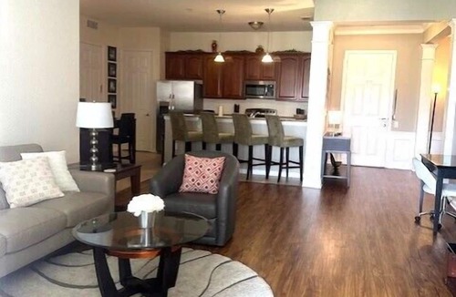 Florida Central Atlantic Coast Condo | Vista Cay Luxury Cabana. Near all theme Parks and walk to Conventions.