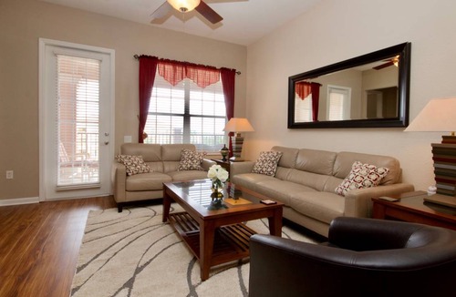 Florida Central Atlantic Coast Apartment | Vista Cay Penthouse Cabana Next to Pool Near Parks & OCCC