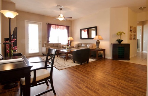 Florida Central Atlantic Coast Apartment | Vista Cay Penthouse Cabana Next to Pool Near Parks & OCCC