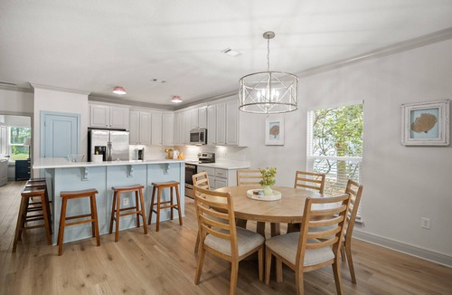 Villages of Crystal Beach House | Walk 2 Beach, Pool, Golf Cart,4BR|Summer Getaway