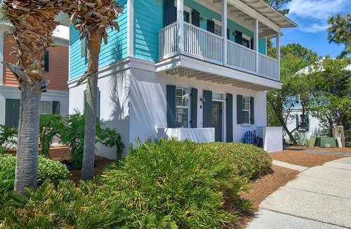 Seagrove Beach House | Walk to a public beach! Walk to restaurants! True Owner Operator.
