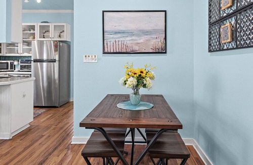 Clipper Cove House | 🏖️Walk to Beach | Great Location | Lule Cottage🏖️