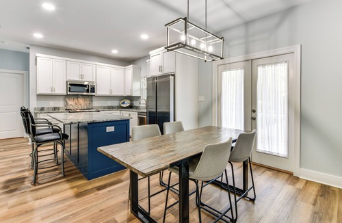 Pass Christian Cottage | Walk to Beach & Harbor: Dtwn Pass Christian Home