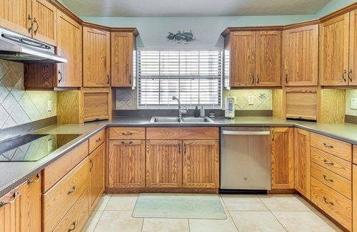 Marineland Acres Cottage | Walk to Beach! Palm Coast Oasis w/Pool