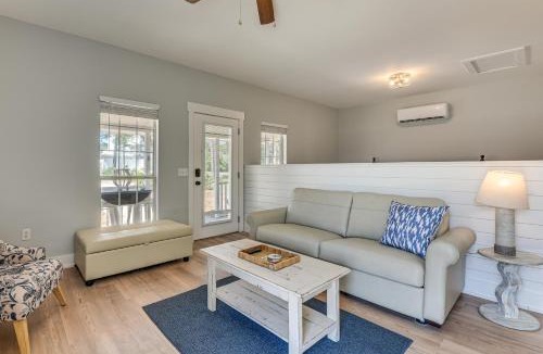 Gulfview Heights Apartment | Walk to Beaches on 30A! Coastal Studio Stay