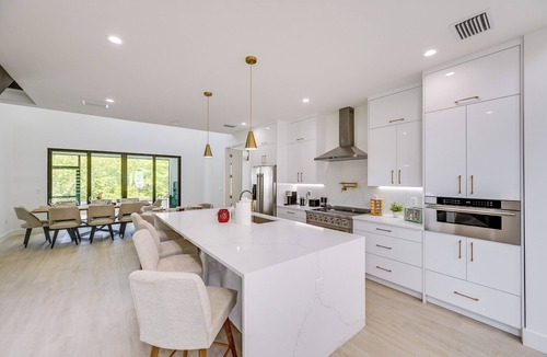 East Naples Cottage | Walk to Celebration Park: Naples Home w/Pool!