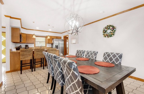 Toilla Segunda House | 🌅Walk to Pensacola Beach-Pet Friendly-3BR The Sugar Shack🌅