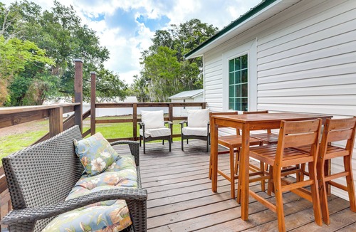 DeLand House | Walk to Stetson and Historic Downtown DeLand!