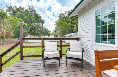 DeLand House | Walk to Stetson and Historic Downtown DeLand!