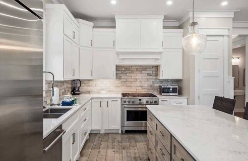 Bid-a-wee Beach House | Walk to the beach. Gulf Coast group fun!