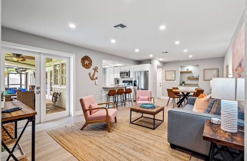 Marco Island House | Walk to the Beach & Dining! Relax in Your Private Heated Pool in Paradise!