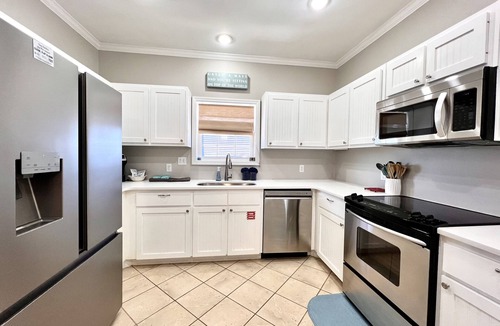 Cape San Blas House | Walk to tradin post!North cape, private pool, awesome patio & steps to beach!