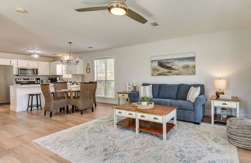 Gulfview Heights House | Walkable 30A Getaway! Coastal Cottage & Suite