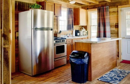 Ashburn Cottage | Wanee Lake Golf & RV Resort