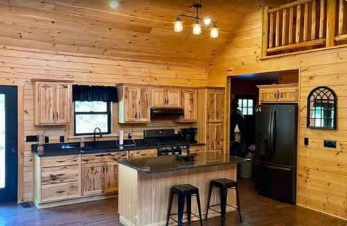 Mill Creek House | Warriors Rest - Serene 3-bedroom house in charming Mill Creek