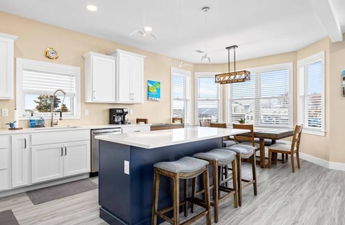 Mystic Island House | Waterfront! Newly Built 3br Casa Del Pescatore