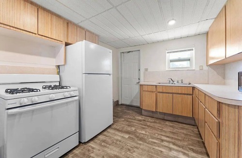 Little Torch Key Hotel | Water View Escape w/Kitchen, Pool, Sea Views & Beach Access + Breakfast!
