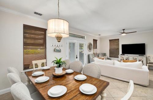 Villages of Crystal Beach House | Waterdog II by Travel Life Vacations