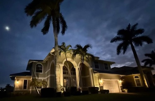 Marco Island House | Waterfront 5BR retreat with heated pool in Marco Island