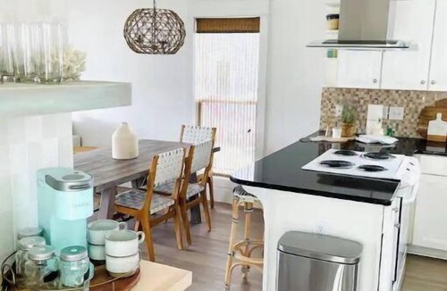 Dune Allen Beach House | Waterfront Beach Retreat - 4bdrm