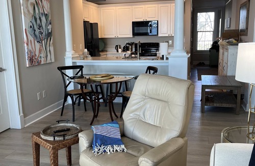 Panama City Condo | Waterfront Beauty!