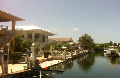 Ramrod Key House | Waterfront Clean & Tropical Custom Built Home SuperHost