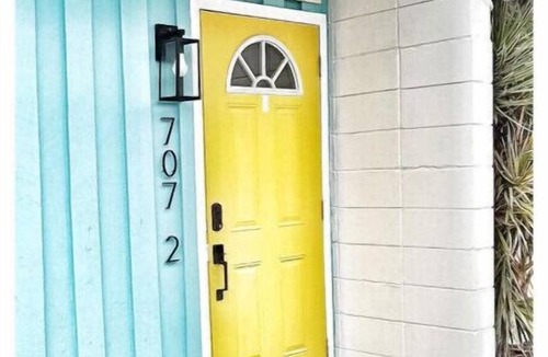 Whitney Beach Villa | Waterfront Getaway Island Villa at Longboat Key